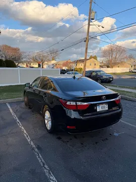 2013 Lexus ES 300 Sedan