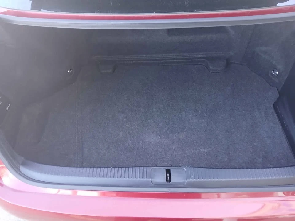 2013 Lexus ES 6th Gen - Image 15 of 15