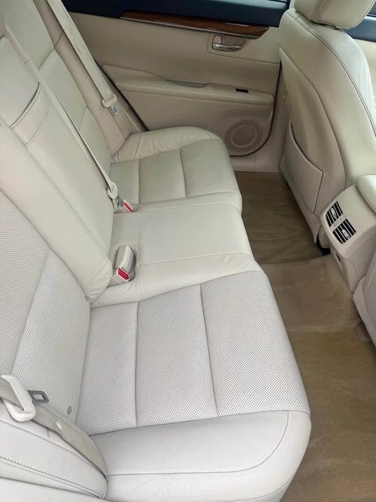 2013 Lexus ES 6th Gen - Image 7 of 7