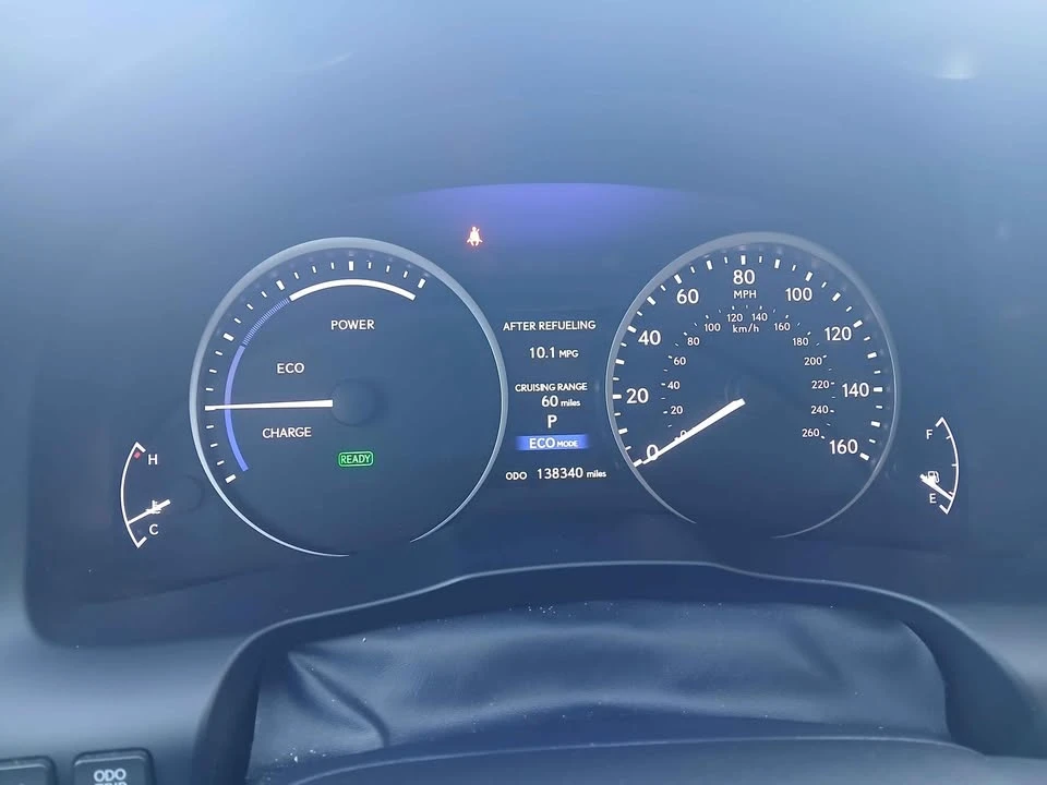 2013 Lexus ES 6th Gen - Image 14 of 15