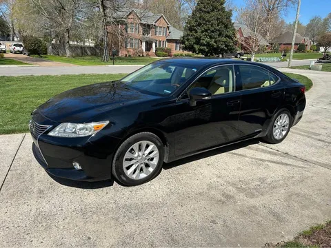 2013 Lexus ES 300h Luxury