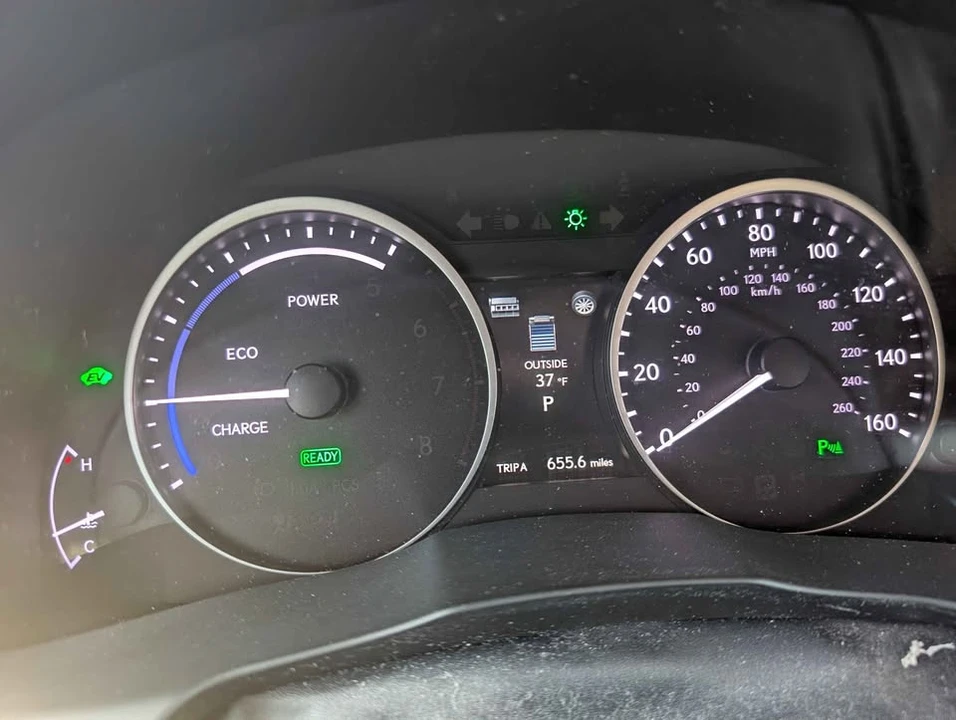 2013 Lexus ES 6th Gen - Image 4 of 20