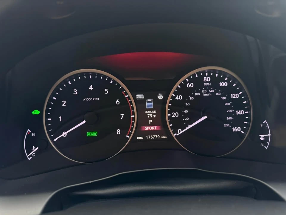 2013 Lexus ES 6th Gen - Image 16 of 18