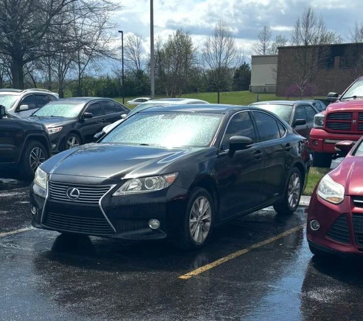 2013 Lexus ES 6th Gen - Image 3 of 5