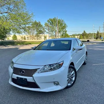 2013 Lexus ES 300h Base