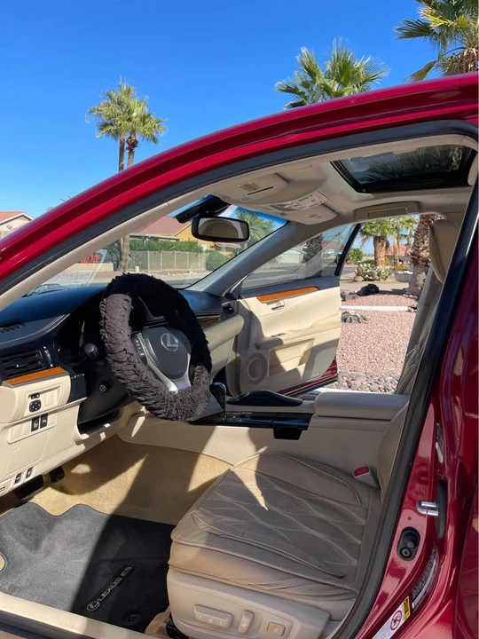 2013 Lexus ES 6th Gen - Image 4 of 20