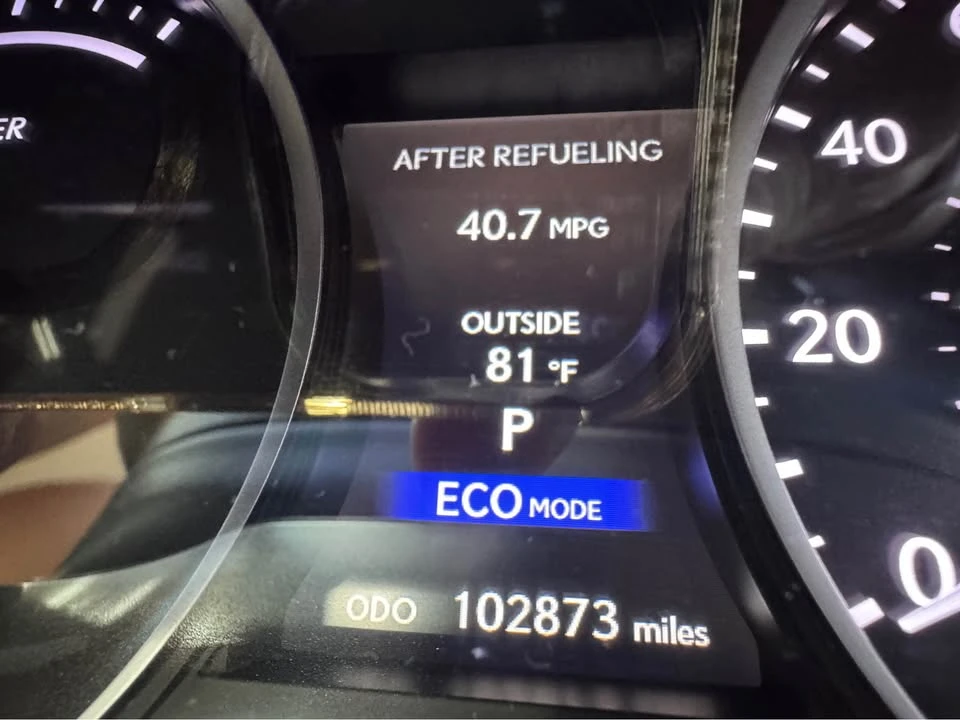 2013 Lexus ES 6th Gen - Image 19 of 20