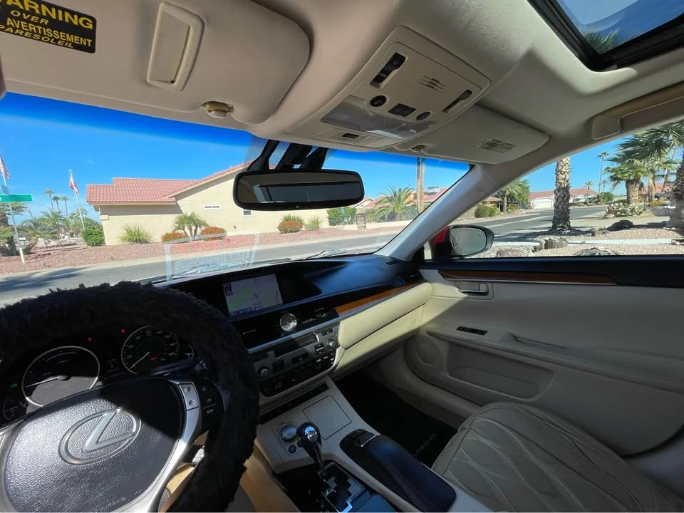 2013 Lexus ES 6th Gen - Image 20 of 20