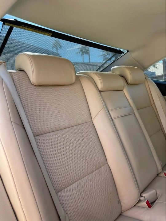2013 Lexus ES 6th Gen - Image 12 of 20