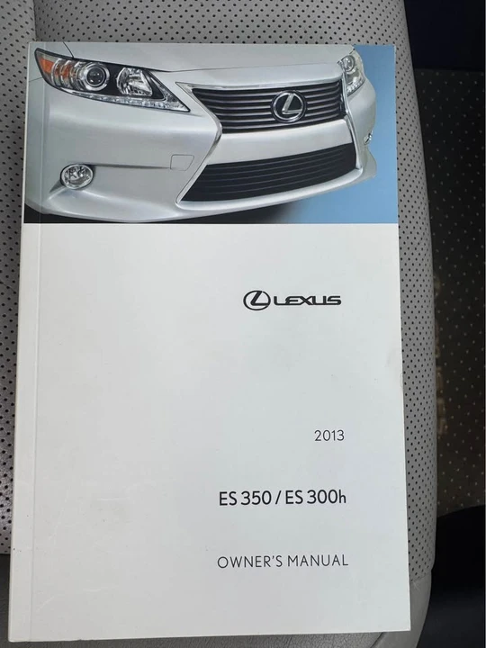 2013 Lexus ES 6th Gen - Image 15 of 16
