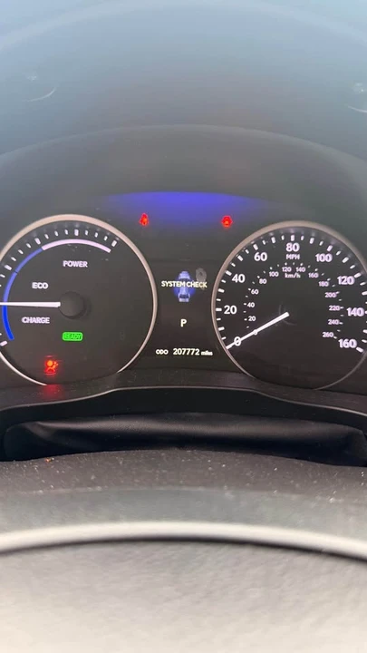 2013 Lexus ES 6th Gen - Image 11 of 14