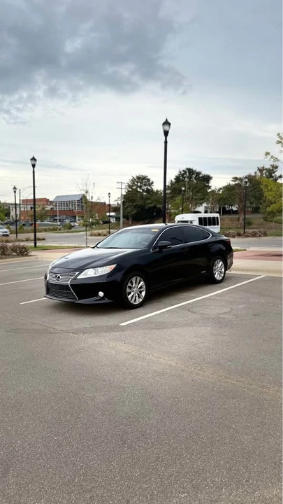 2013 Lexus ES 6th Gen - Image 13 of 14