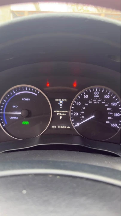 2013 Lexus ES 6th Gen - Image 8 of 11