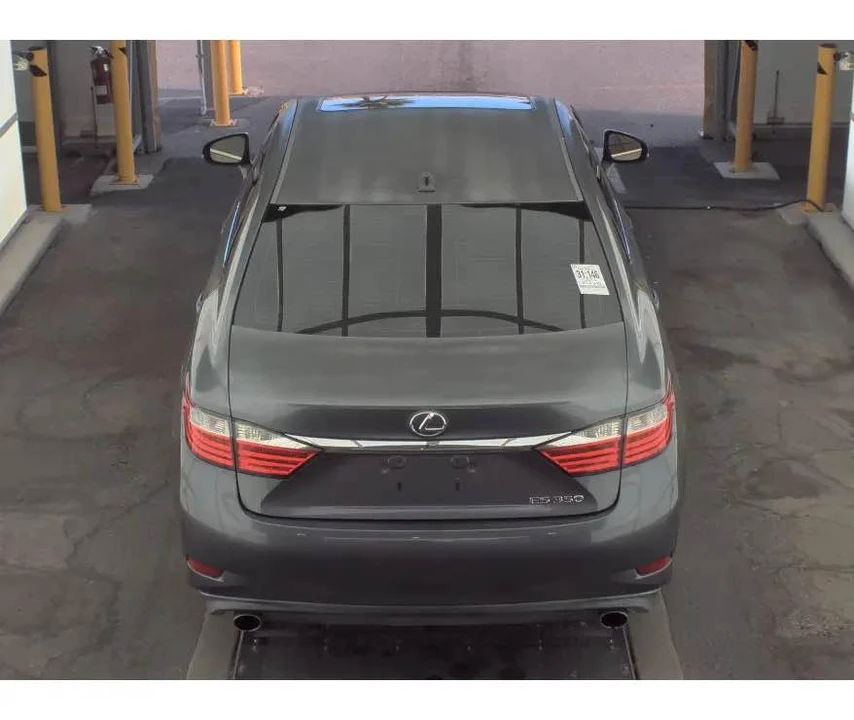 2013 Lexus ES 6th Gen - Image 3 of 6