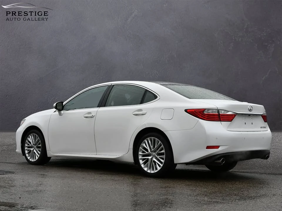 2013 Lexus ES 6th Gen - Image 4 of 20