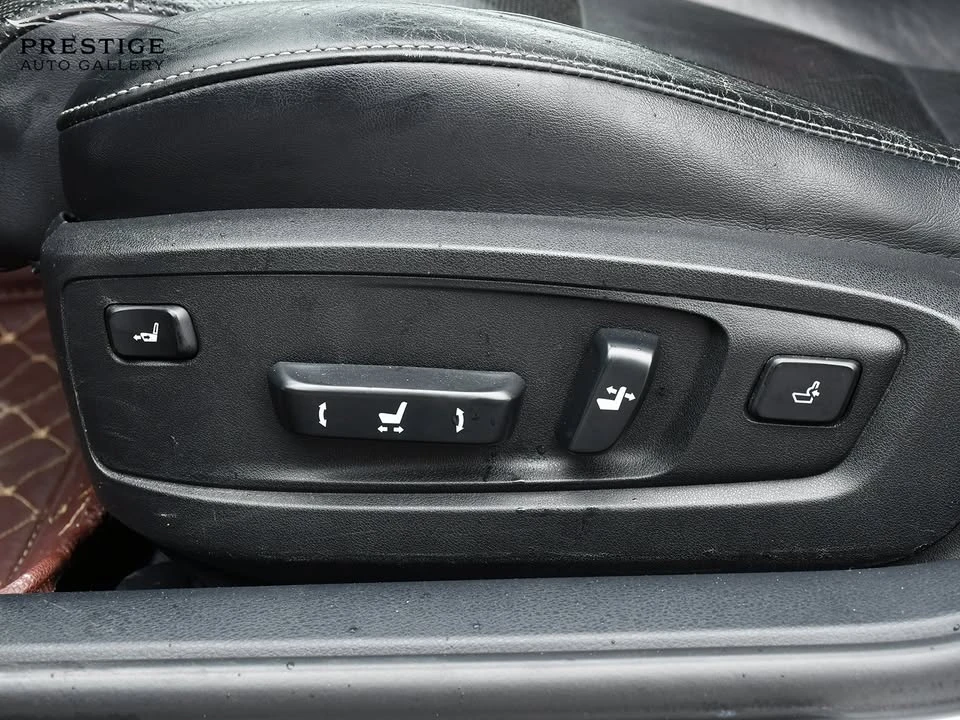 2013 Lexus ES 6th Gen - Image 7 of 20