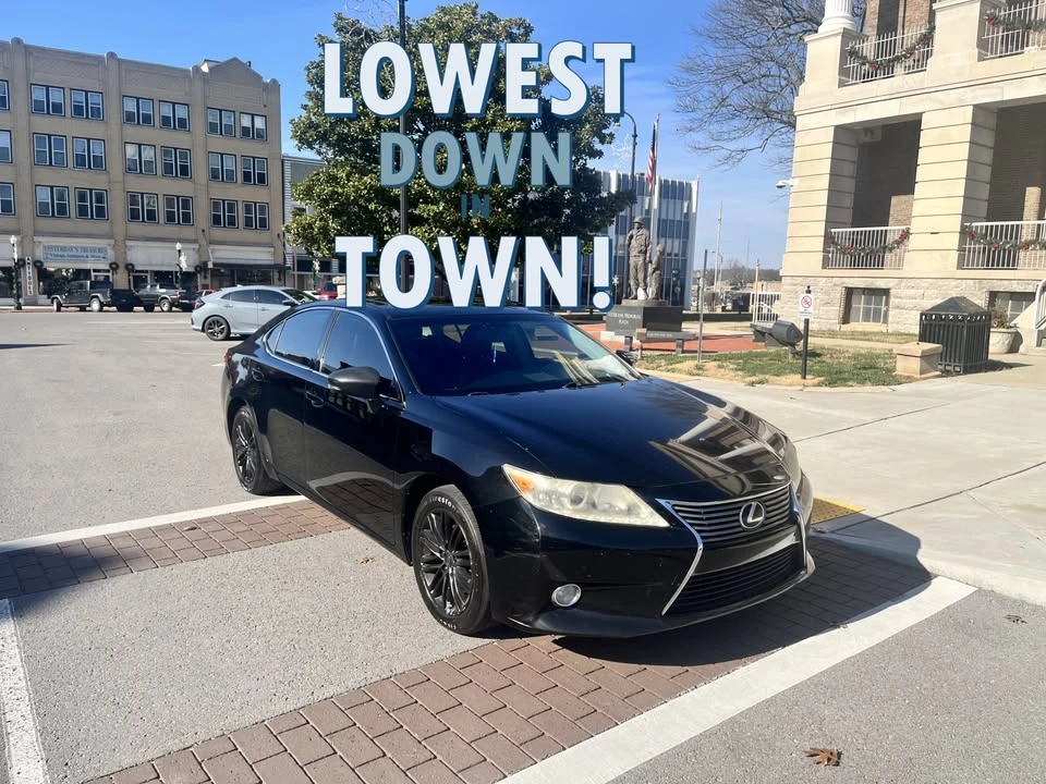 2013 Lexus ES 6th Gen - Image 6 of 13