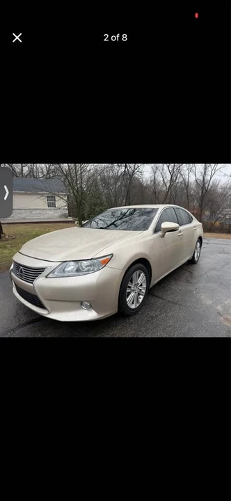 2013 Lexus ES 6th Gen - Image 2 of 8
