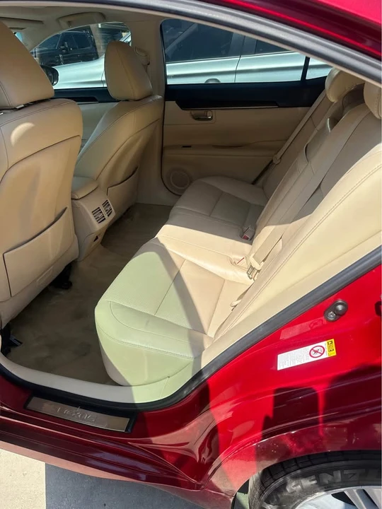 2013 Lexus ES 6th Gen - Image 7 of 7
