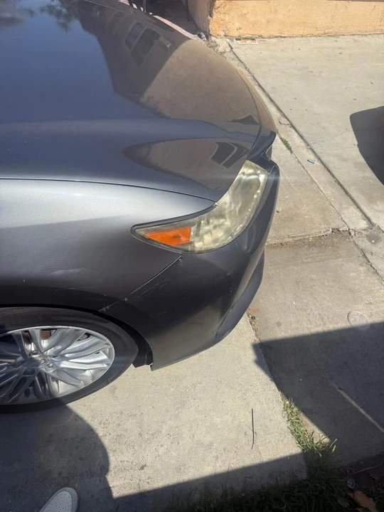2013 Lexus ES 6th Gen - Image 6 of 9