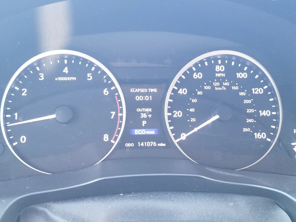 2013 Lexus ES 6th Gen - Image 12 of 20