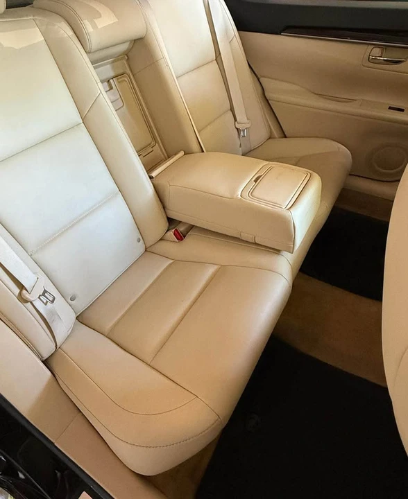 2013 Lexus ES 6th Gen - Image 7 of 9