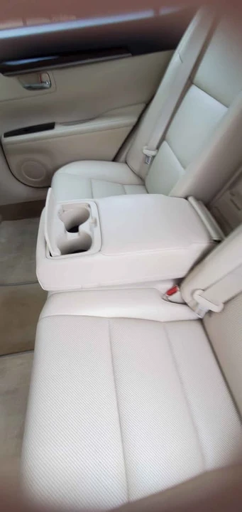 2013 Lexus ES 6th Gen - Image 7 of 12