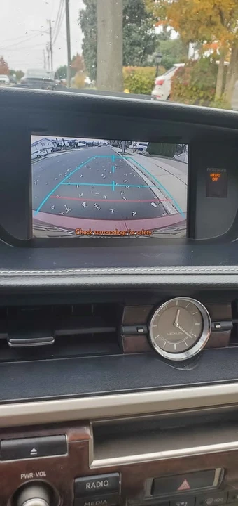 2013 Lexus ES 6th Gen - Image 12 of 12