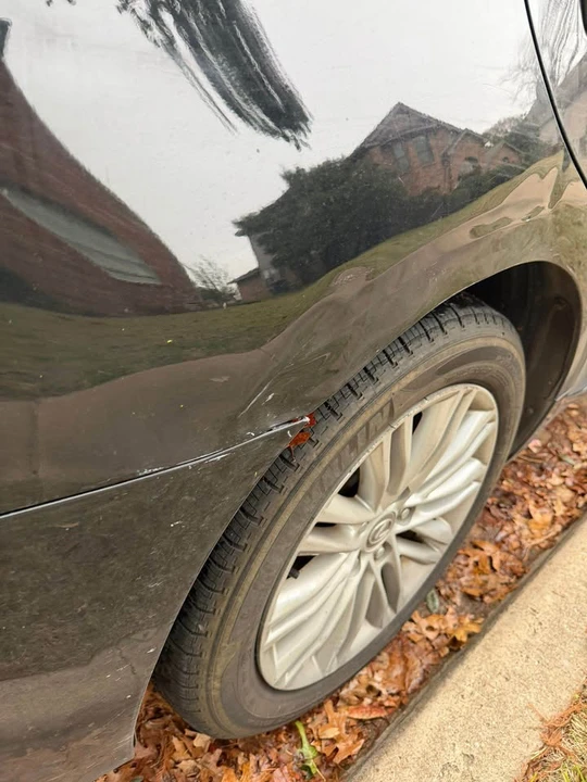 2013 Lexus ES 6th Gen - Image 12 of 12
