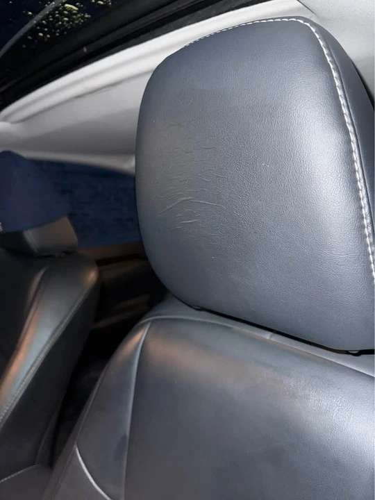 2013 Lexus ES 6th Gen - Image 5 of 11