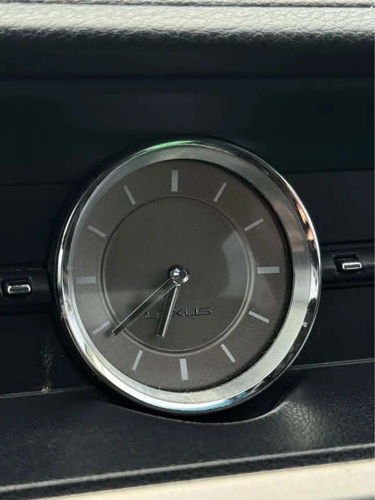 2013 Lexus ES 6th Gen - Image 14 of 17