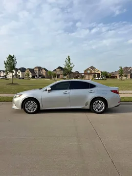 2013 Lexus ES 350 Luxury Sedan
