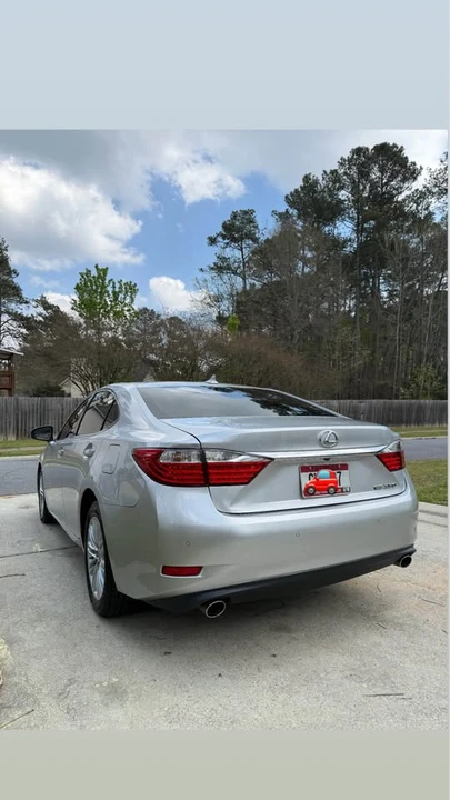 2013 Lexus ES 6th Gen - Image 6 of 20