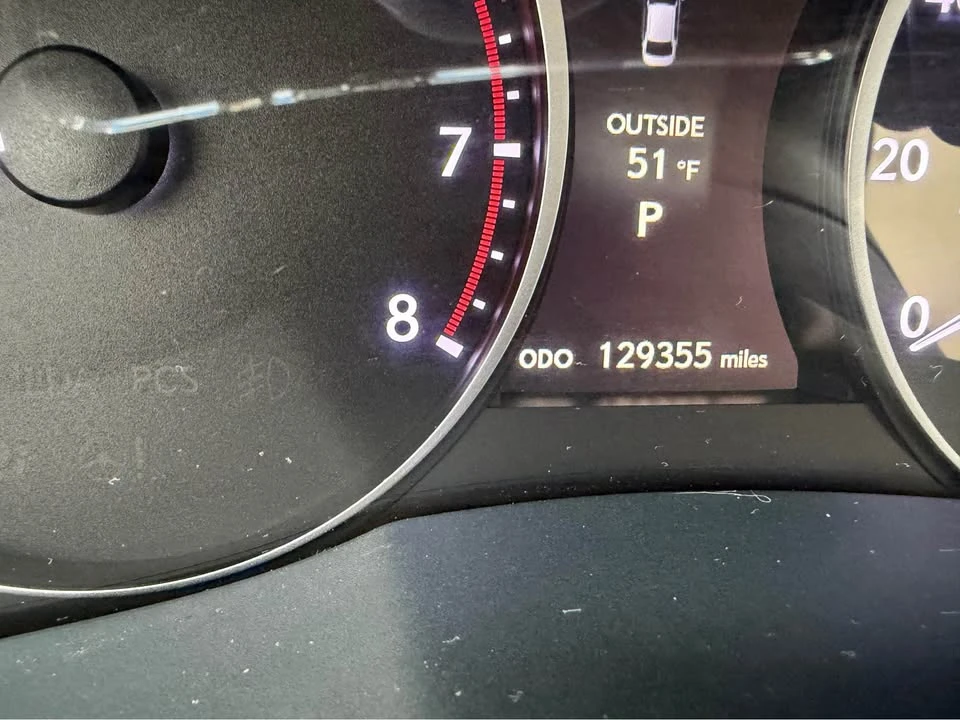 2013 Lexus ES 6th Gen - Image 15 of 16