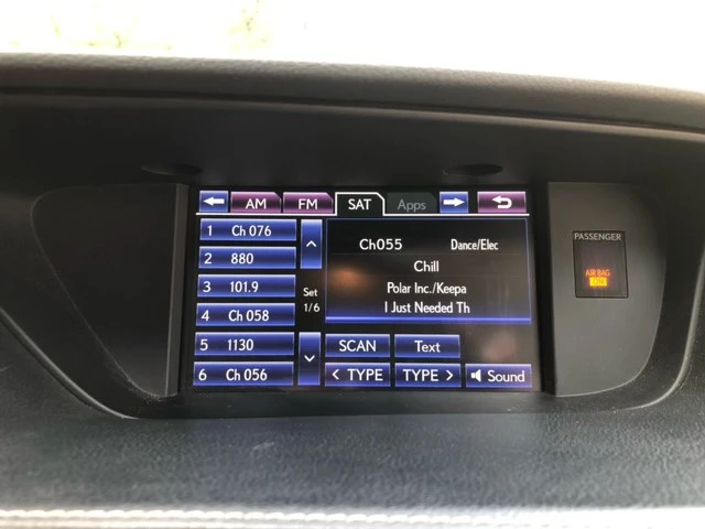 2013 Lexus ES 6th Gen - Image 15 of 17