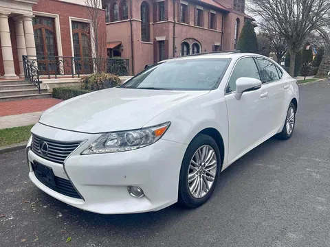2013 Lexus ES 350 Luxury Sedan
