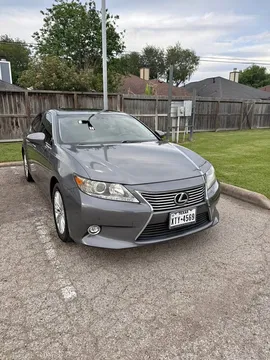 2013 Lexus ES 350 Luxury Sedan