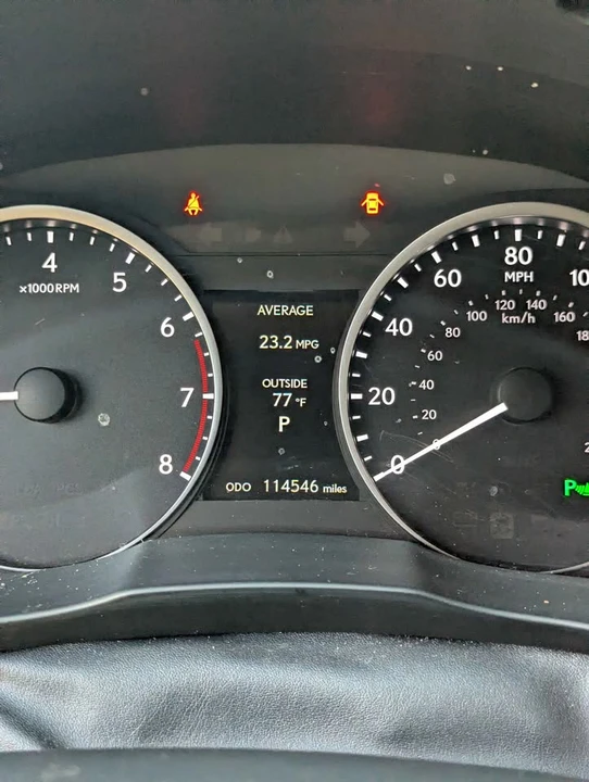 2013 Lexus ES 6th Gen - Image 11 of 20