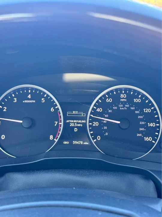 2013 Lexus ES 6th Gen - Image 11 of 11