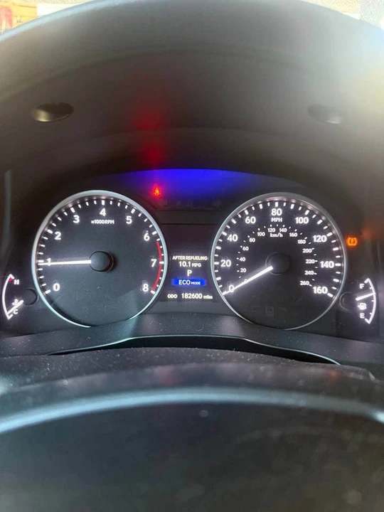 2013 Lexus ES 6th Gen - Image 9 of 11