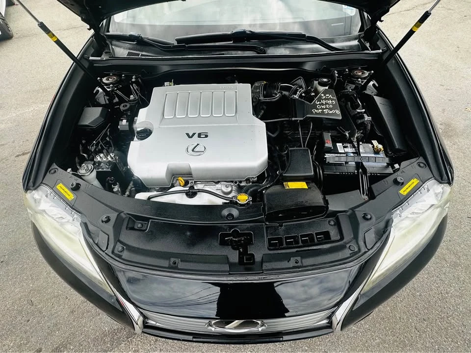 2013 Lexus ES 6th Gen - Image 19 of 20