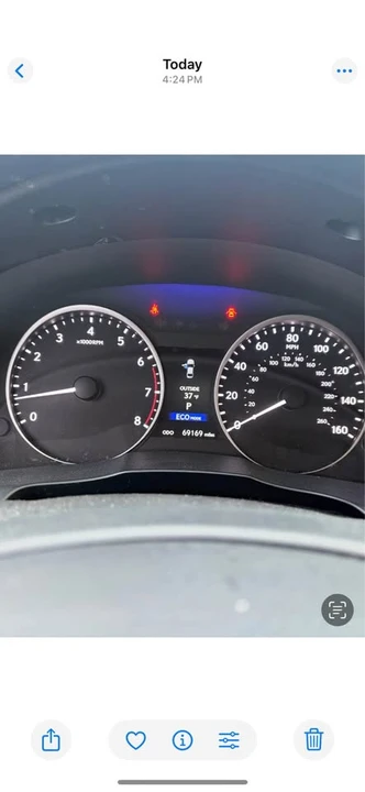 2013 Lexus ES 6th Gen - Image 8 of 11