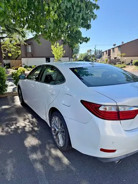 2013 Lexus ES 350 Sedan