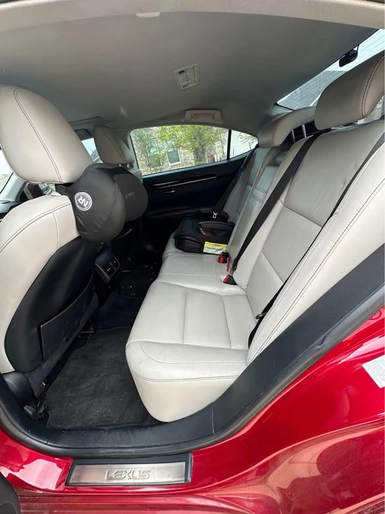2013 Lexus ES 6th Gen - Image 11 of 11