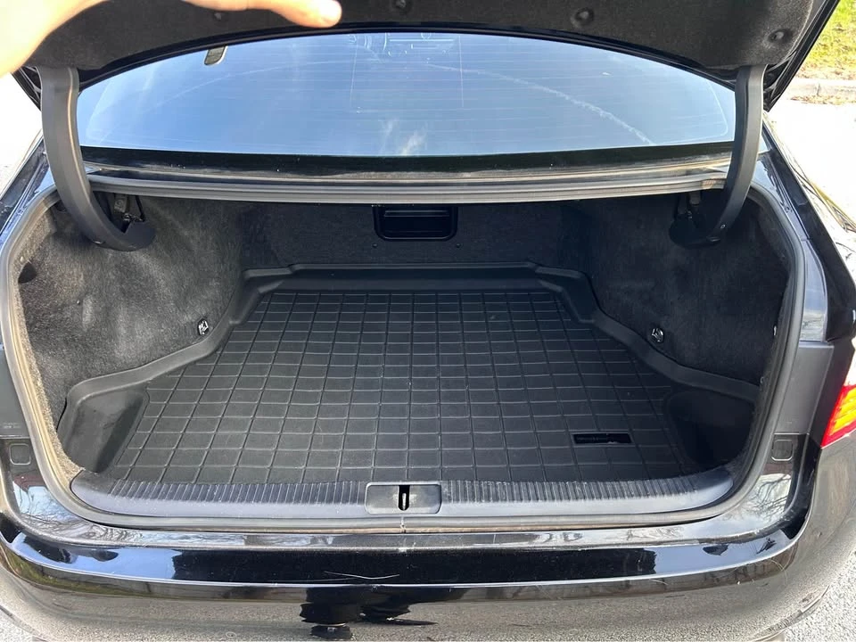 2013 Lexus ES 6th Gen - Image 19 of 20