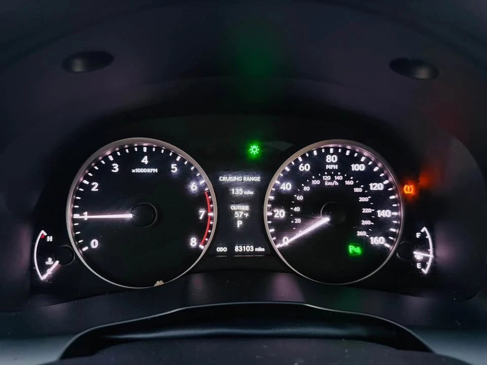 2013 Lexus ES 6th Gen - Image 2 of 16