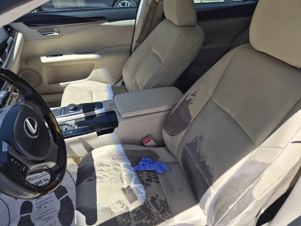 2013 Lexus ES 6th Gen - Image 6 of 8