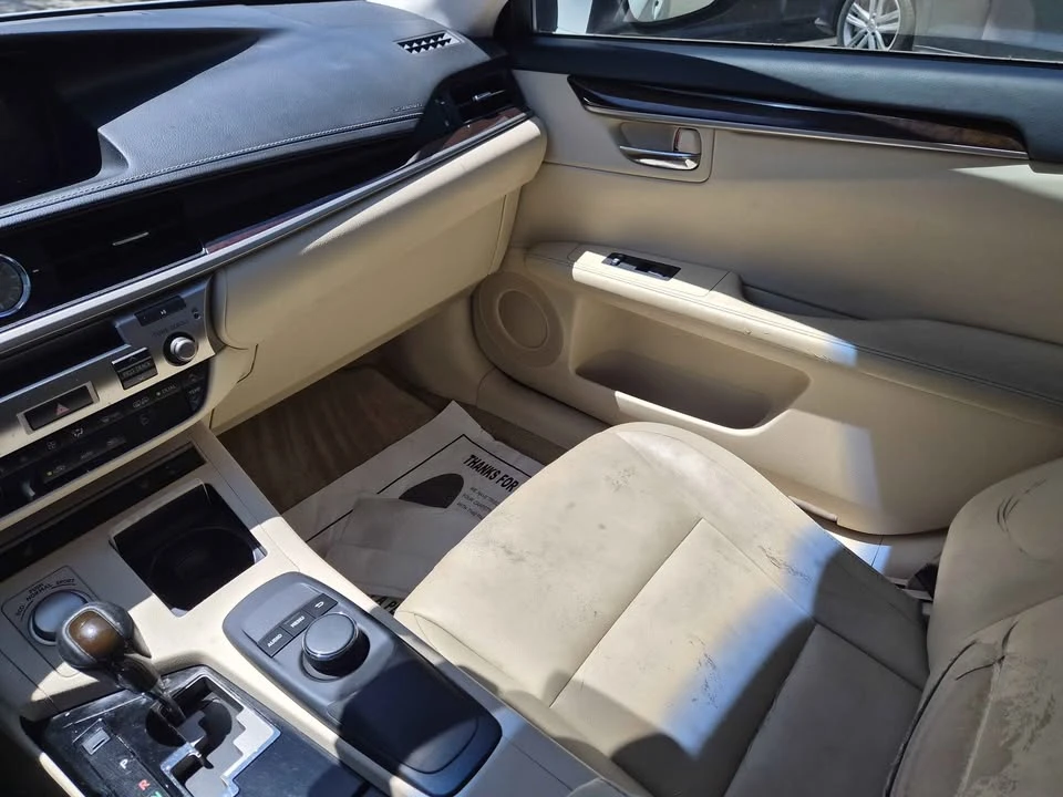 2013 Lexus ES 6th Gen - Image 8 of 8