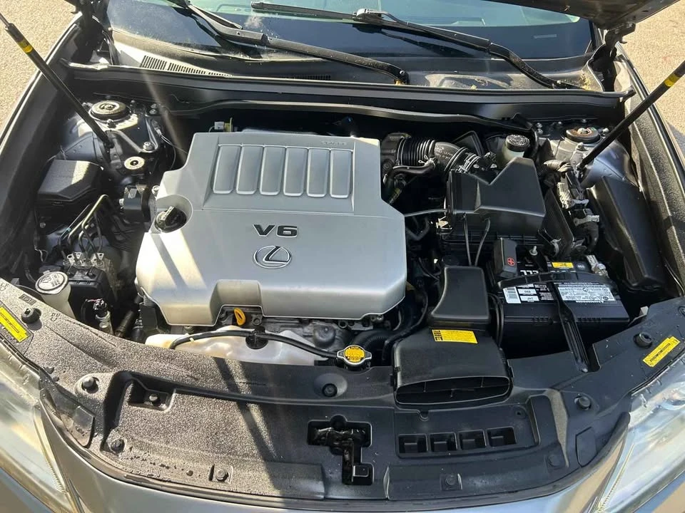 2013 Lexus ES 6th Gen - Image 18 of 18