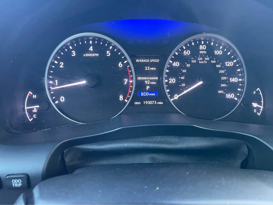 2013 Lexus ES 6th Gen - Image 13 of 17